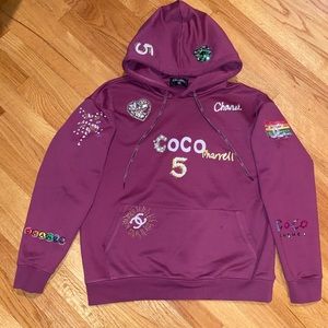 Pharrell x CHANEL Hoodie 😻😻😻😻😻😻😻